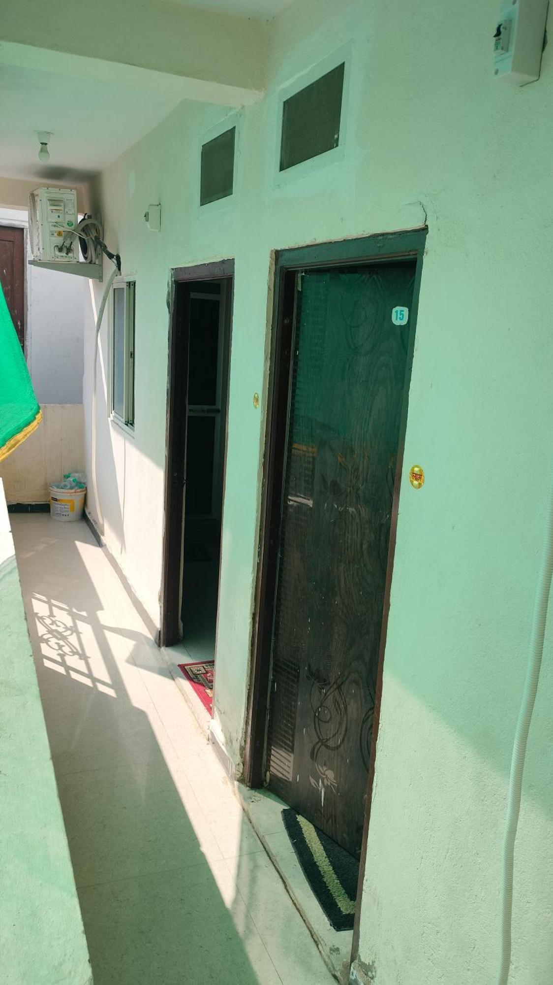 Kailash Kuti Guest House Ujjain Bagian luar foto
