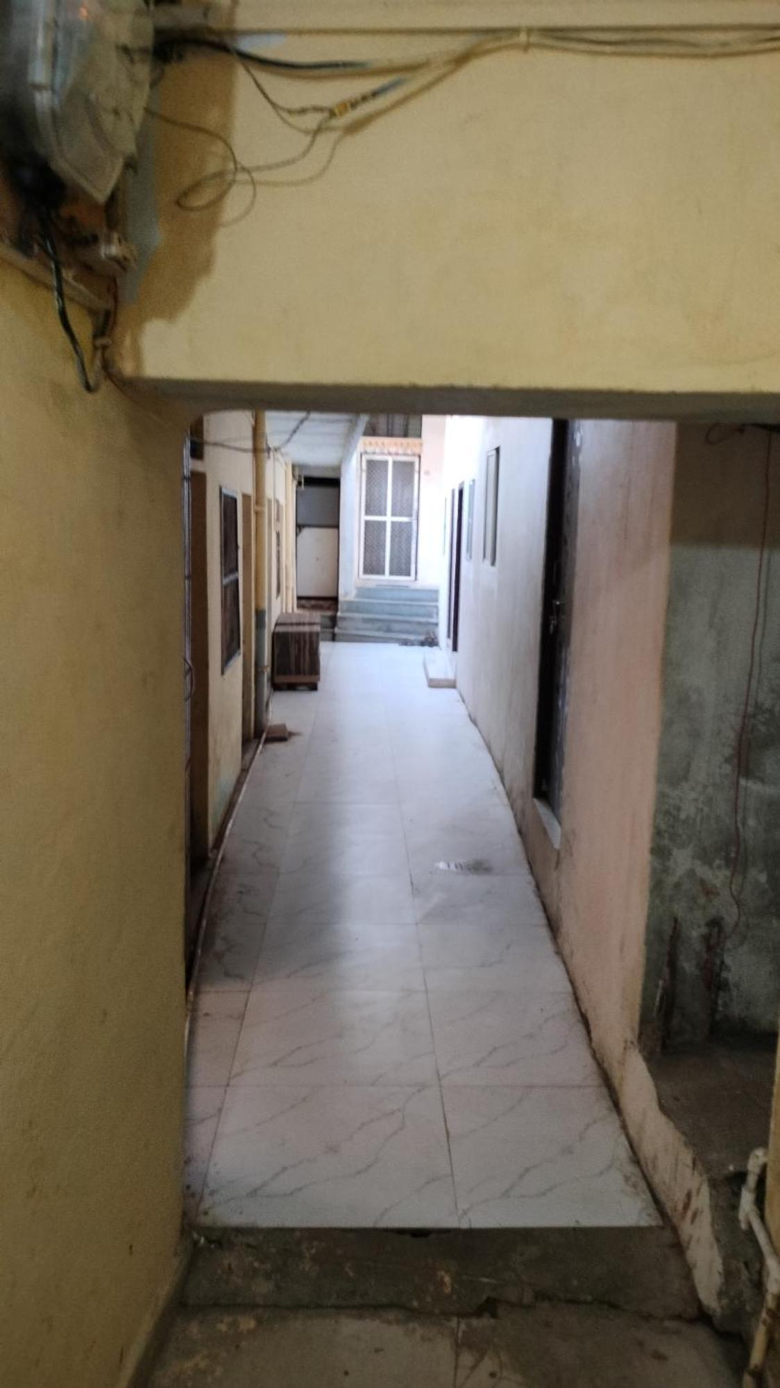 Kailash Kuti Guest House Ujjain Bagian luar foto